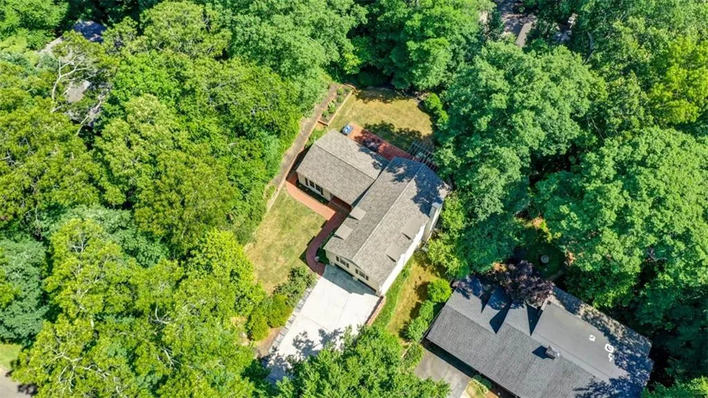 545 Forestdale Drive, Atlanta, Georgia 30342, 3 Bedrooms Bedrooms, ,3 BathroomsBathrooms,Residential,Sold,545 Forestdale Drive,6561446
