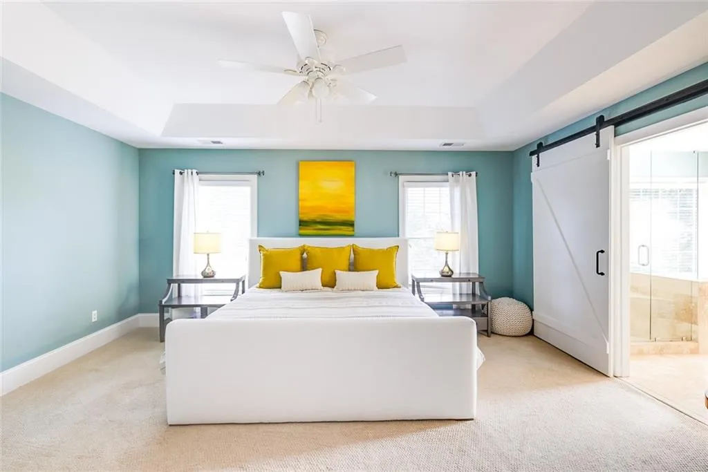 560 Wembley Circle, Sandy Springs, Georgia 30328, 4 Bedrooms Bedrooms, ,3 BathroomsBathrooms,Residential,Sold,560 Wembley Circle,7185649