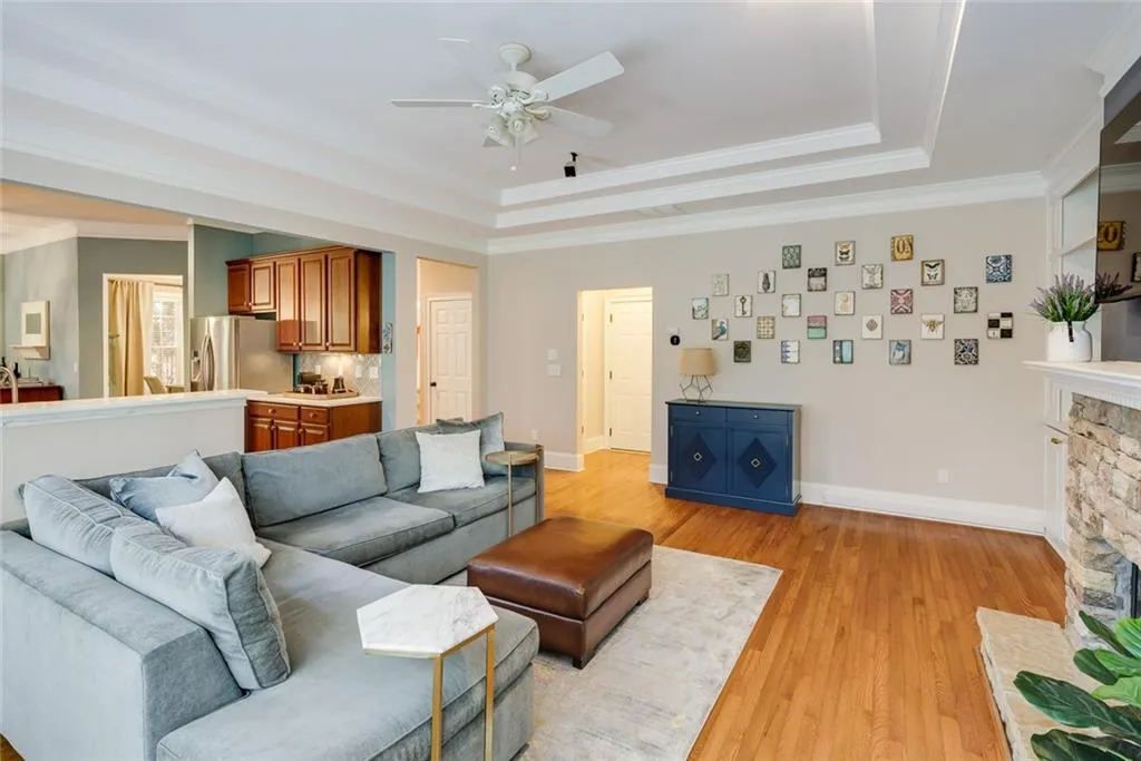 560 Wembley Circle, Sandy Springs, Georgia 30328, 4 Bedrooms Bedrooms, ,3 BathroomsBathrooms,Residential,Sold,560 Wembley Circle,7185649