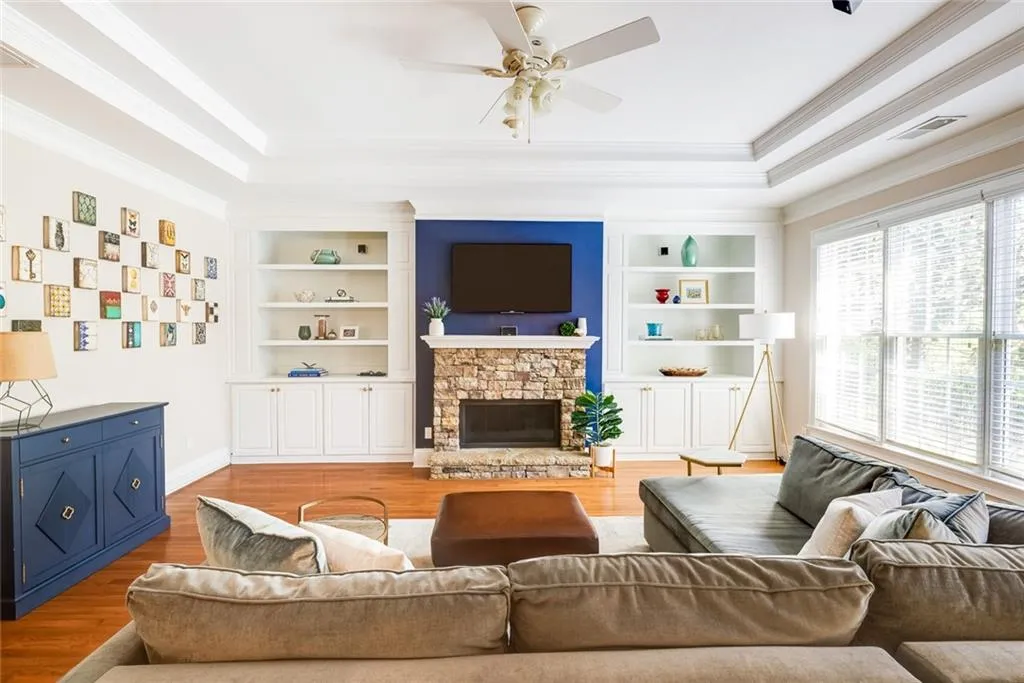 560 Wembley Circle, Sandy Springs, Georgia 30328, 4 Bedrooms Bedrooms, ,3 BathroomsBathrooms,Residential,Sold,560 Wembley Circle,7185649