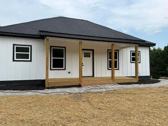 69 Easy Street, Toccoa, Georgia 30577