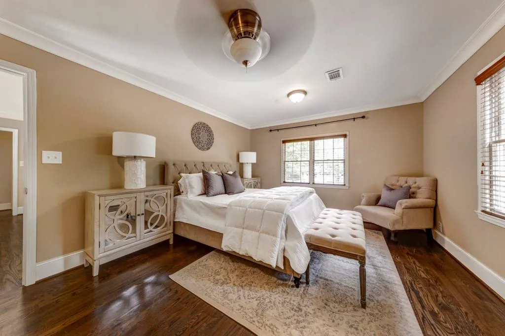 560 Coldstream Court, Atlanta, Georgia 30328, 4 Bedrooms Bedrooms, ,3 BathroomsBathrooms,Residential,Sold,560 Coldstream Court,6948686