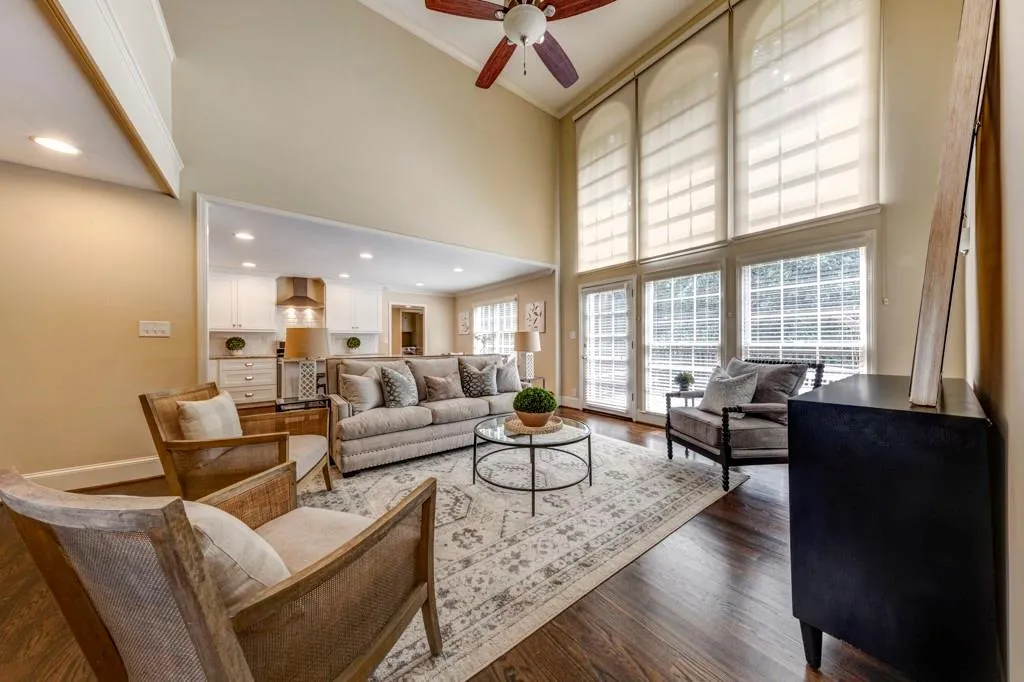560 Coldstream Court, Atlanta, Georgia 30328, 4 Bedrooms Bedrooms, ,3 BathroomsBathrooms,Residential,Sold,560 Coldstream Court,6948686