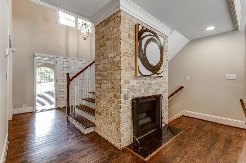 560 Coldstream Court, Atlanta, Georgia 30328, 4 Bedrooms Bedrooms, ,3 BathroomsBathrooms,Residential,Sold,560 Coldstream Court,6948686