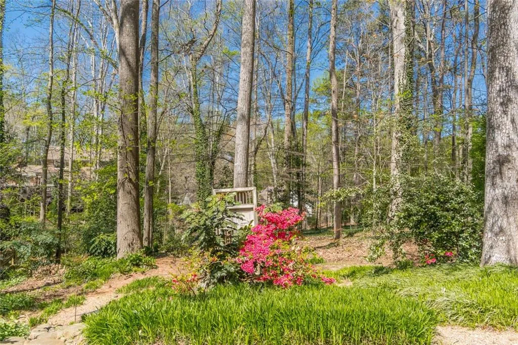 7220 Twin Branch Road, Atlanta, Georgia 30328, 4 Bedrooms Bedrooms, ,2 BathroomsBathrooms,Residential,Sold,7220 Twin Branch Road,6866817