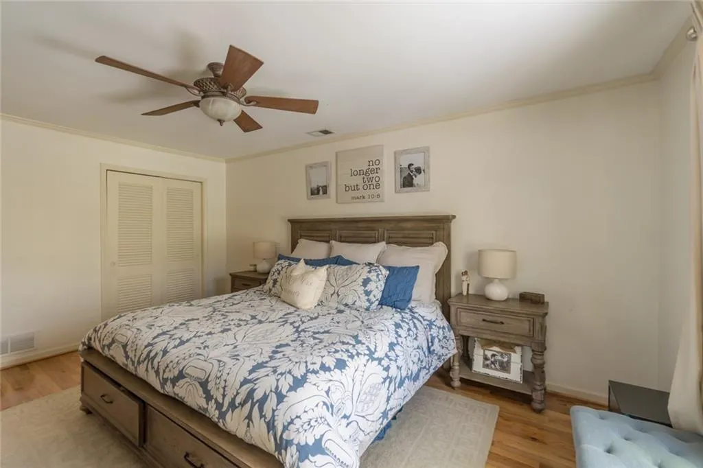 7220 Twin Branch Road, Atlanta, Georgia 30328, 4 Bedrooms Bedrooms, ,2 BathroomsBathrooms,Residential,Sold,7220 Twin Branch Road,6866817