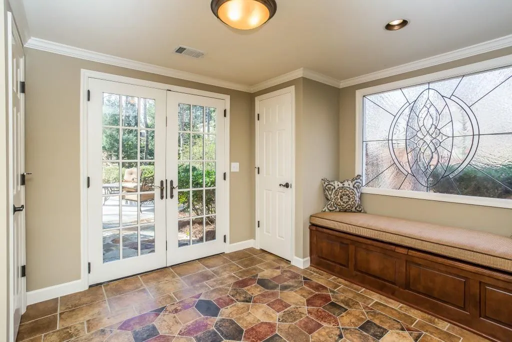 1650 Lazy River Lane, Sandy Springs, Georgia 30350, 5 Bedrooms Bedrooms, ,5 BathroomsBathrooms,Residential,Sold,1650 Lazy River Lane,5789967