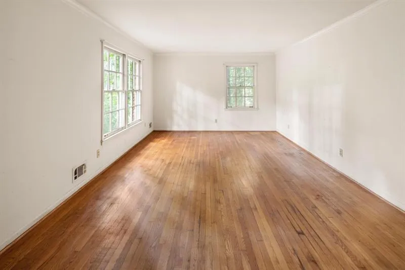 7165 Brandon Mill Road, Sandy Springs, Georgia 30328, 5 Bedrooms Bedrooms, ,3 BathroomsBathrooms,Residential,Sold,7165 Brandon Mill Road,6935815