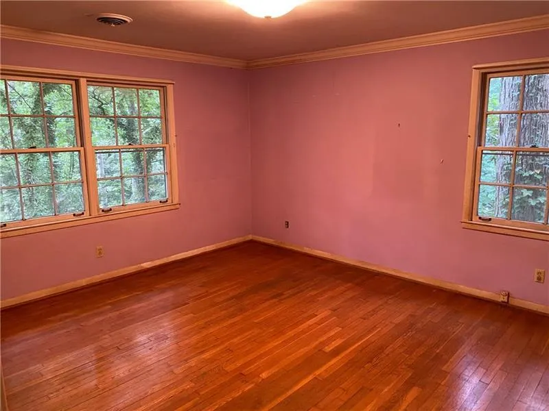 7165 Brandon Mill Road, Sandy Springs, Georgia 30328, 5 Bedrooms Bedrooms, ,3 BathroomsBathrooms,Residential,Sold,7165 Brandon Mill Road,6935815