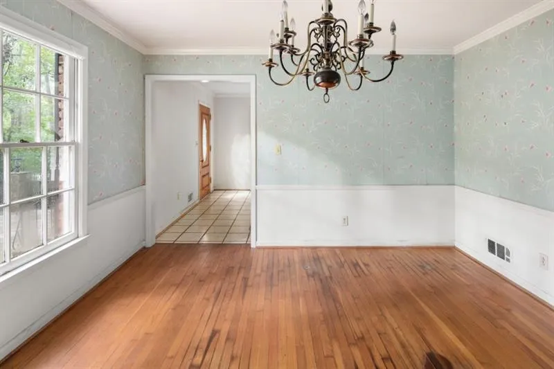 7165 Brandon Mill Road, Sandy Springs, Georgia 30328, 5 Bedrooms Bedrooms, ,3 BathroomsBathrooms,Residential,Sold,7165 Brandon Mill Road,6935815