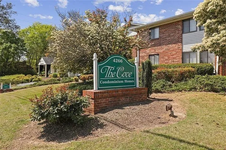4266 Roswell Road Ne Unit K2, Atlanta, Georgia 30342