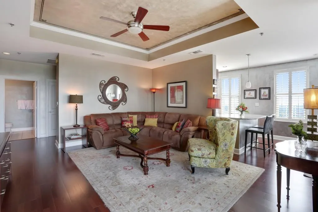 325 E Paces Ferry Road Ne Unit 1405, Atlanta, Georgia 30305, 2 Bedrooms Bedrooms, ,2 BathroomsBathrooms,Residential,Sold,325 E Paces Ferry Road Ne Unit 1405,5726741