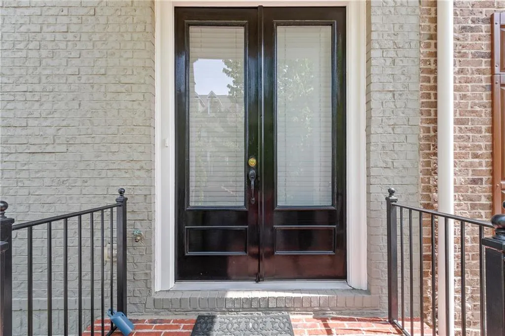 137 Alderwood Hill Unit 109, Sandy Springs, Georgia 30328, 4 Bedrooms Bedrooms, ,4 BathroomsBathrooms,Residential,Sold,137 Alderwood Hill Unit 109,6539280