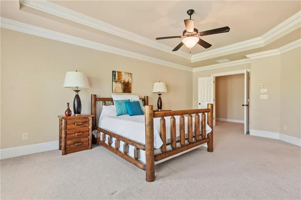 137 Alderwood Hill Unit 109, Sandy Springs, Georgia 30328, 4 Bedrooms Bedrooms, ,4 BathroomsBathrooms,Residential,Sold,137 Alderwood Hill Unit 109,6539280