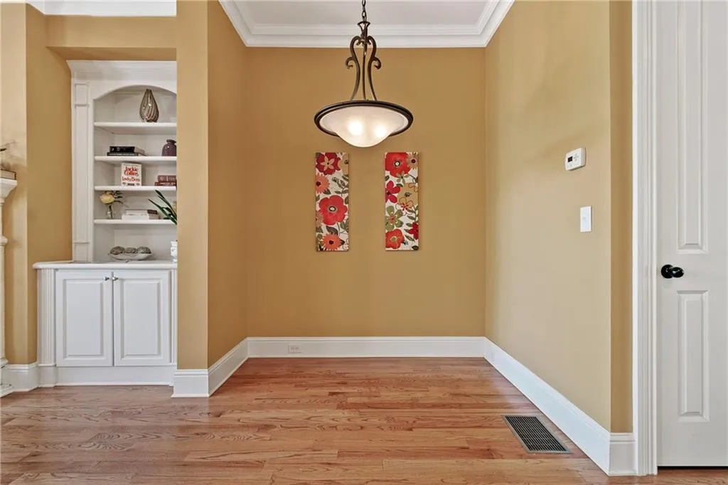 137 Alderwood Hill Unit 109, Sandy Springs, Georgia 30328, 4 Bedrooms Bedrooms, ,4 BathroomsBathrooms,Residential,Sold,137 Alderwood Hill Unit 109,6539280