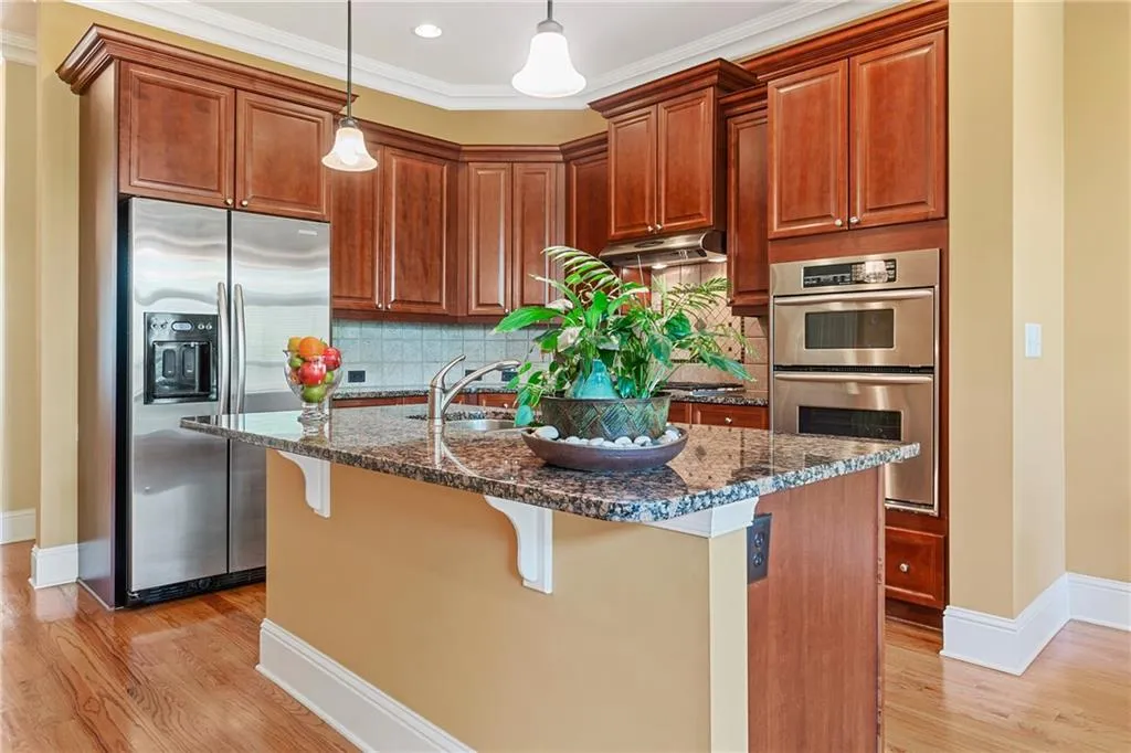 137 Alderwood Hill Unit 109, Sandy Springs, Georgia 30328, 4 Bedrooms Bedrooms, ,4 BathroomsBathrooms,Residential,Sold,137 Alderwood Hill Unit 109,6539280