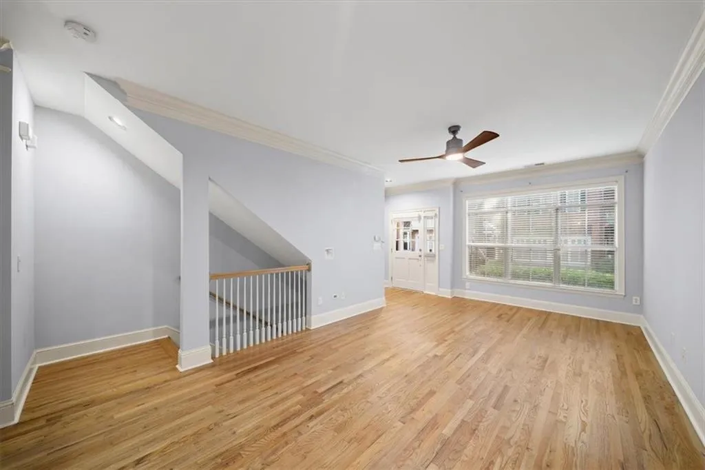 1115 Glenridge Place Ne, Sandy Springs, Georgia 30342, 1 Bedroom Bedrooms, 0 ,1 BathroomBathrooms,Residential,For Sale,1115 Glenridge Place Ne,7828024