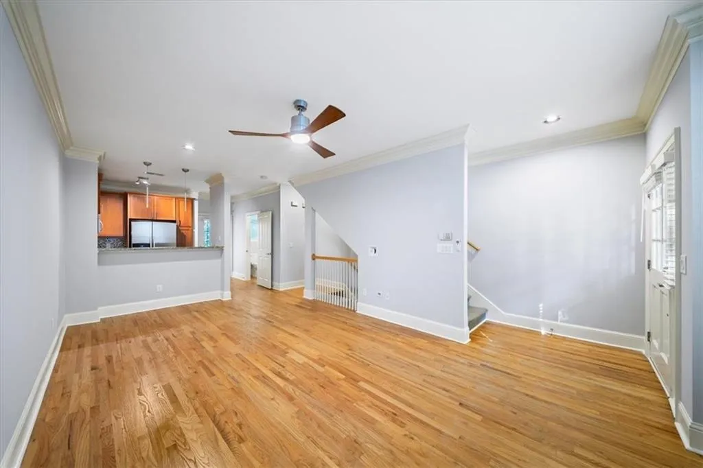 1115 Glenridge Place Ne, Sandy Springs, Georgia 30342, 1 Bedroom Bedrooms, 0 ,1 BathroomBathrooms,Residential,For Sale,1115 Glenridge Place Ne,7828024