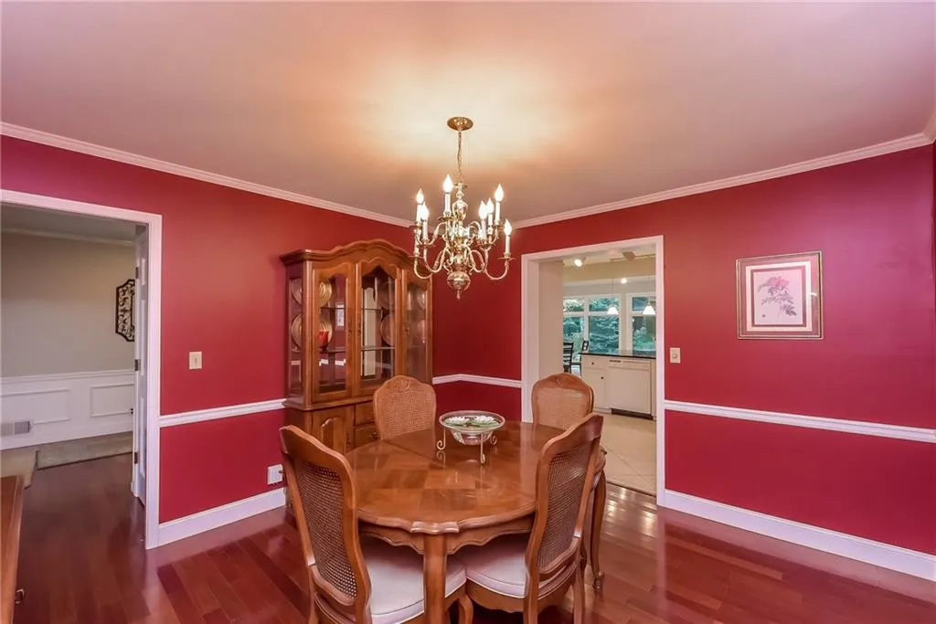 7605 Spalding Lane, Sandy Springs, Georgia 30350, 4 Bedrooms Bedrooms, ,4 BathroomsBathrooms,Residential,Sold,7605 Spalding Lane,5683521