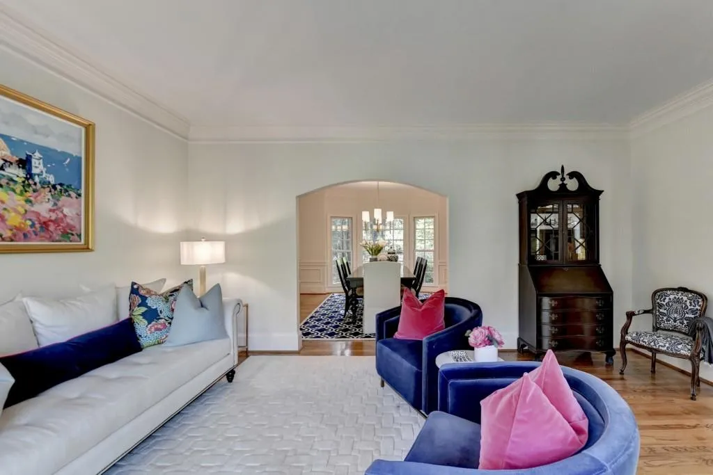 1580 Misty Oaks Drive, Sandy Springs, Georgia 30350, 4 Bedrooms Bedrooms, ,3 BathroomsBathrooms,Residential,Sold,1580 Misty Oaks Drive,7473254