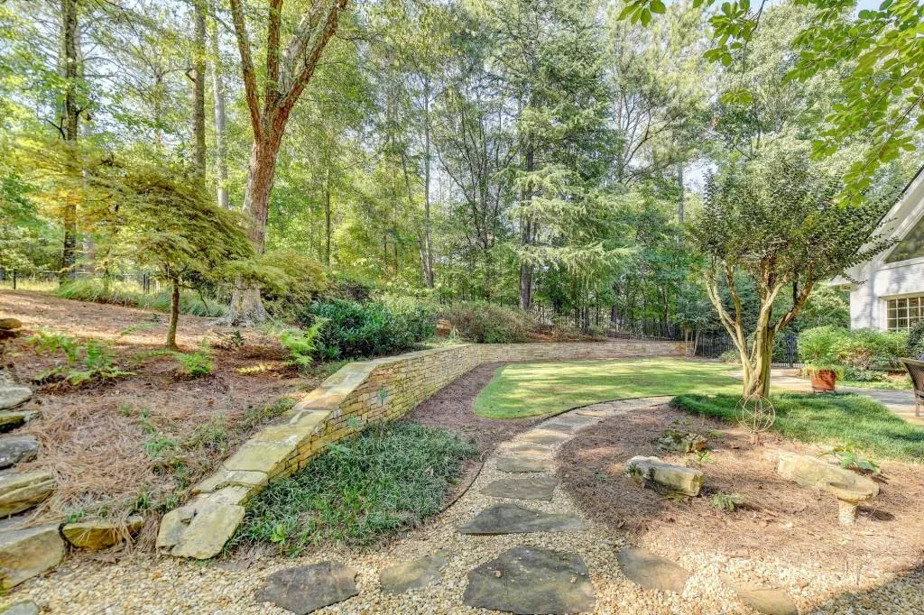 1580 Misty Oaks Drive, Sandy Springs, Georgia 30350, 4 Bedrooms Bedrooms, ,3 BathroomsBathrooms,Residential,Sold,1580 Misty Oaks Drive,7473254