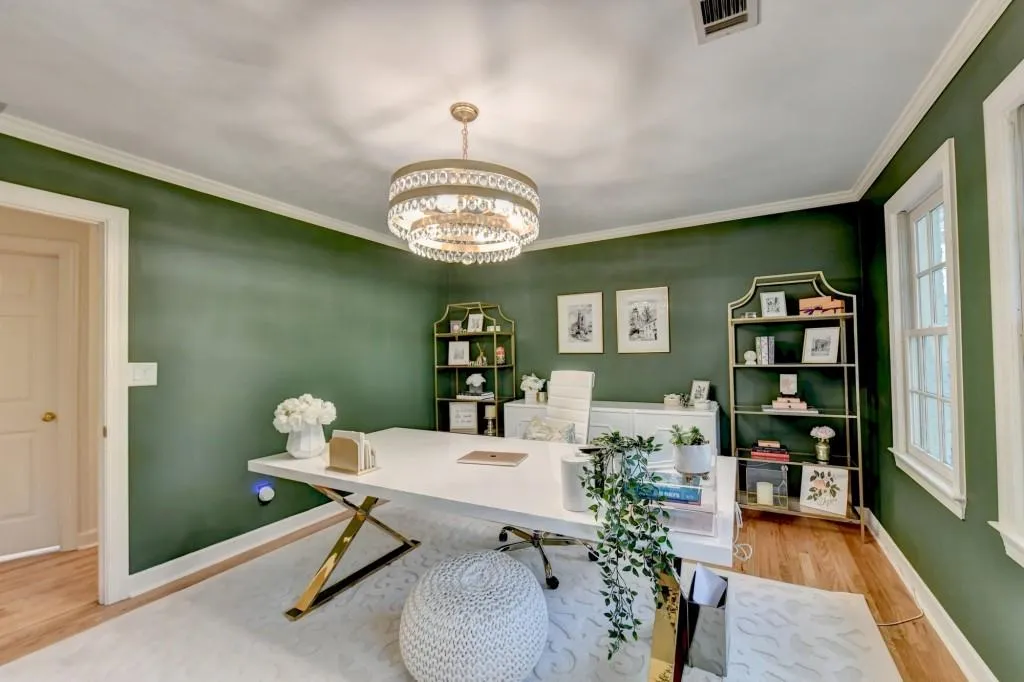 1580 Misty Oaks Drive, Sandy Springs, Georgia 30350, 4 Bedrooms Bedrooms, ,3 BathroomsBathrooms,Residential,Sold,1580 Misty Oaks Drive,7473254