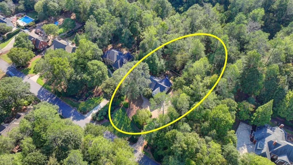 1580 Misty Oaks Drive, Sandy Springs, Georgia 30350, 4 Bedrooms Bedrooms, ,3 BathroomsBathrooms,Residential,Sold,1580 Misty Oaks Drive,7473254