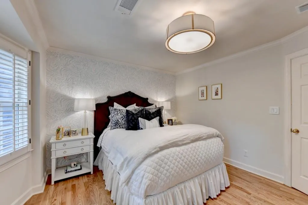 1580 Misty Oaks Drive, Sandy Springs, Georgia 30350, 4 Bedrooms Bedrooms, ,3 BathroomsBathrooms,Residential,Sold,1580 Misty Oaks Drive,7473254