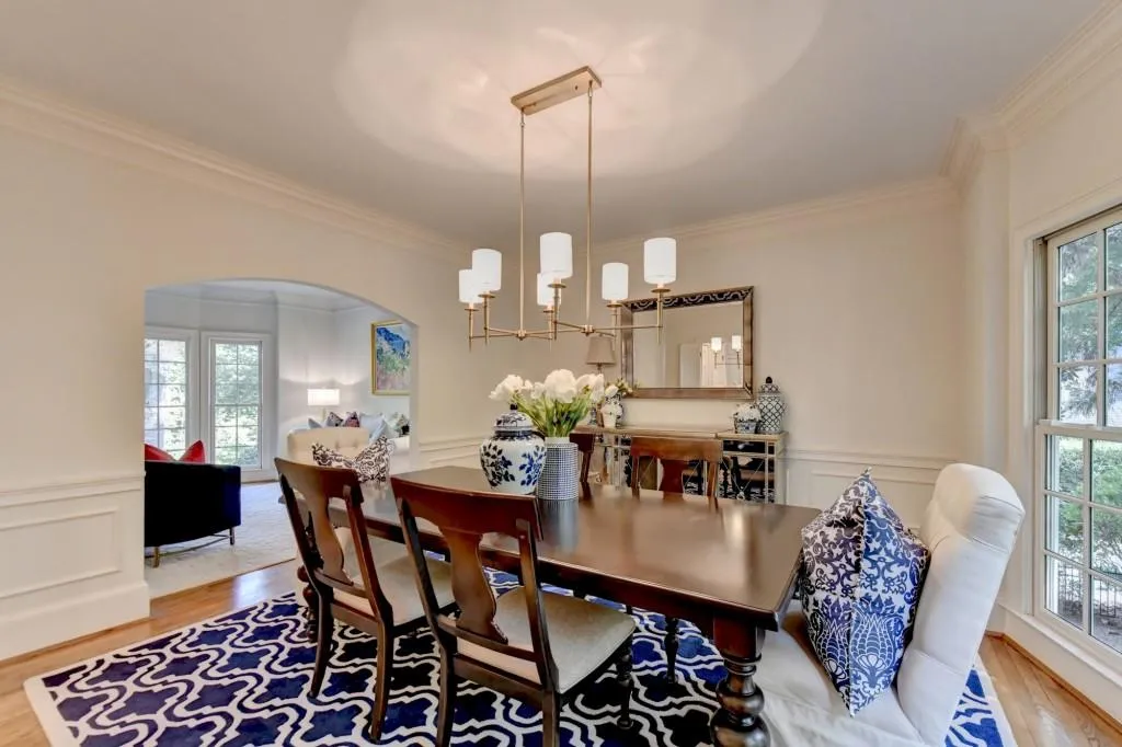 1580 Misty Oaks Drive, Sandy Springs, Georgia 30350, 4 Bedrooms Bedrooms, ,3 BathroomsBathrooms,Residential,Sold,1580 Misty Oaks Drive,7473254