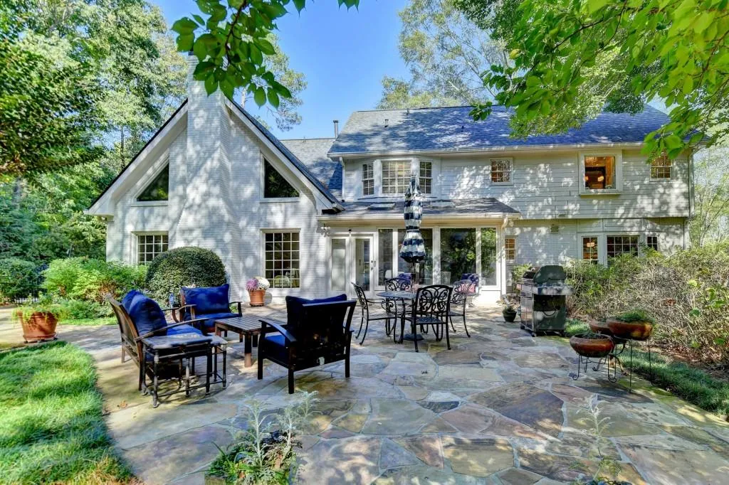 1580 Misty Oaks Drive, Sandy Springs, Georgia 30350, 4 Bedrooms Bedrooms, ,3 BathroomsBathrooms,Residential,Sold,1580 Misty Oaks Drive,7473254