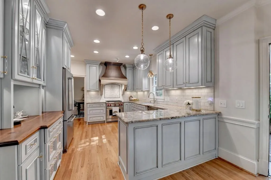 1580 Misty Oaks Drive, Sandy Springs, Georgia 30350, 4 Bedrooms Bedrooms, ,3 BathroomsBathrooms,Residential,Sold,1580 Misty Oaks Drive,7473254