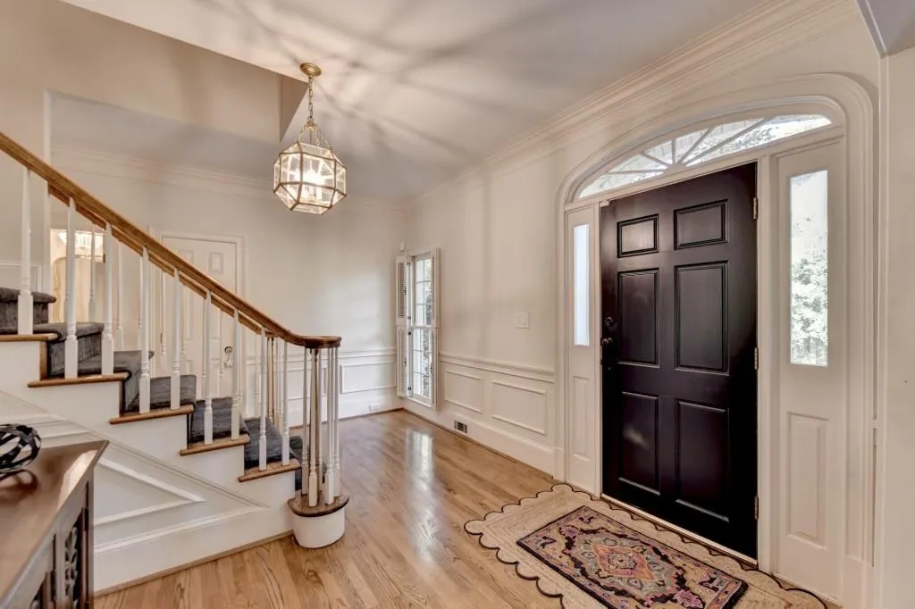 1580 Misty Oaks Drive, Sandy Springs, Georgia 30350, 4 Bedrooms Bedrooms, ,3 BathroomsBathrooms,Residential,Sold,1580 Misty Oaks Drive,7473254