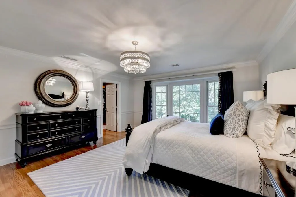 1580 Misty Oaks Drive, Sandy Springs, Georgia 30350, 4 Bedrooms Bedrooms, ,3 BathroomsBathrooms,Residential,Sold,1580 Misty Oaks Drive,7473254