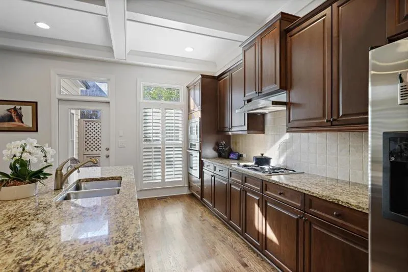548 Sarabrook Place, Atlanta, Georgia 30342, 3 Bedrooms Bedrooms, ,3 BathroomsBathrooms,Residential,For Sale,548 Sarabrook Place,7722691
