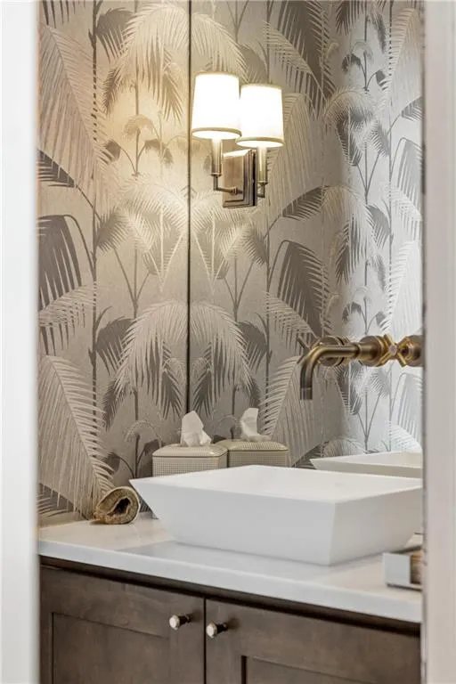 5220 Green Oak Court, Atlanta, Georgia 30327, 5 Bedrooms Bedrooms, ,5 BathroomsBathrooms,Residential,Sold,5220 Green Oak Court,7518291