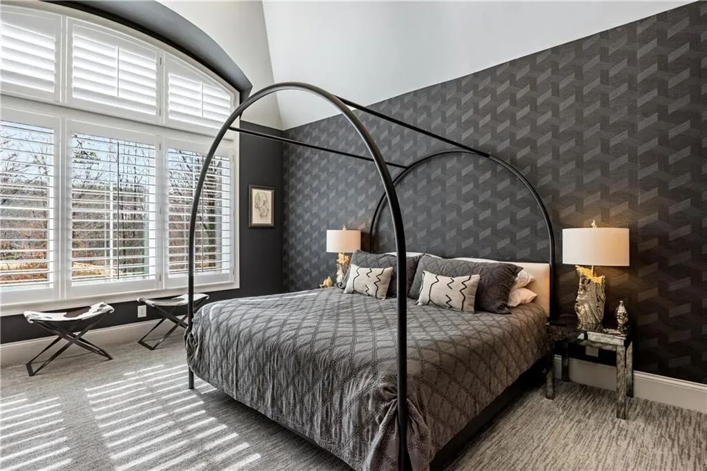 5220 Green Oak Court, Atlanta, Georgia 30327, 5 Bedrooms Bedrooms, ,5 BathroomsBathrooms,Residential,Sold,5220 Green Oak Court,7518291