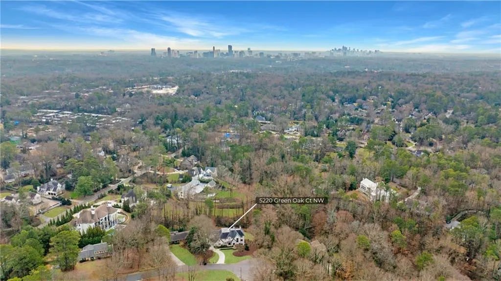 5220 Green Oak Court, Atlanta, Georgia 30327, 5 Bedrooms Bedrooms, ,5 BathroomsBathrooms,Residential,Sold,5220 Green Oak Court,7518291