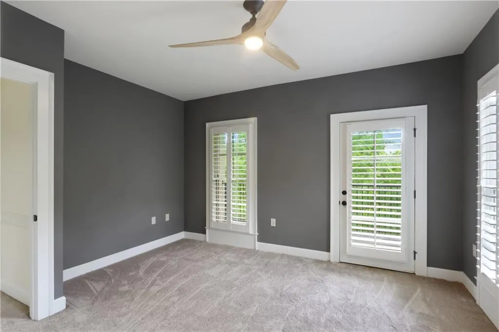 619 Riverlawn Court Unit 20, Atlanta, Georgia 30339, 4 Bedrooms Bedrooms, ,4 BathroomsBathrooms,Residential,Sold,619 Riverlawn Court Unit 20,6547146