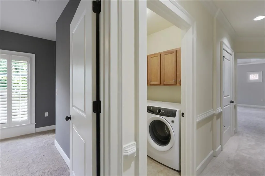 619 Riverlawn Court Unit 20, Atlanta, Georgia 30339, 4 Bedrooms Bedrooms, ,4 BathroomsBathrooms,Residential,Sold,619 Riverlawn Court Unit 20,6547146