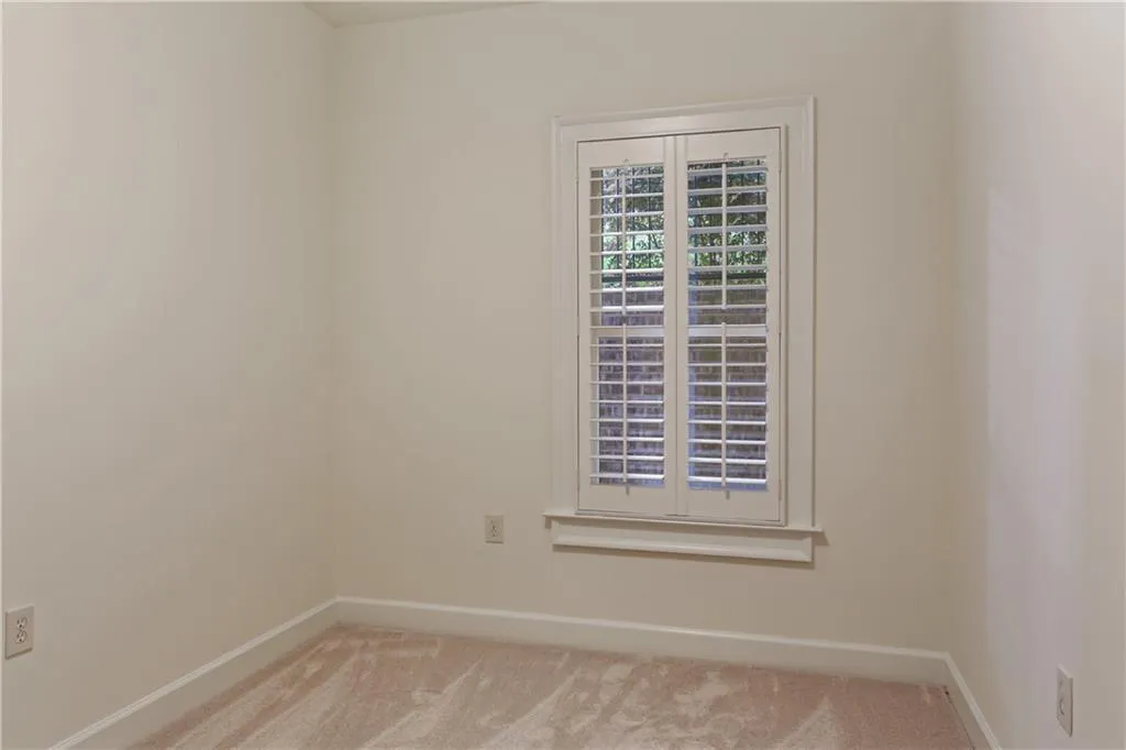 619 Riverlawn Court Unit 20, Atlanta, Georgia 30339, 4 Bedrooms Bedrooms, ,4 BathroomsBathrooms,Residential,Sold,619 Riverlawn Court Unit 20,6547146