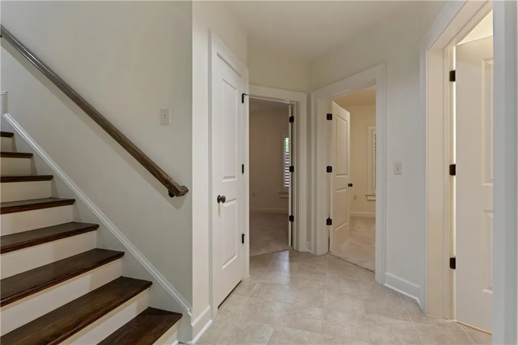 619 Riverlawn Court Unit 20, Atlanta, Georgia 30339, 4 Bedrooms Bedrooms, ,4 BathroomsBathrooms,Residential,Sold,619 Riverlawn Court Unit 20,6547146