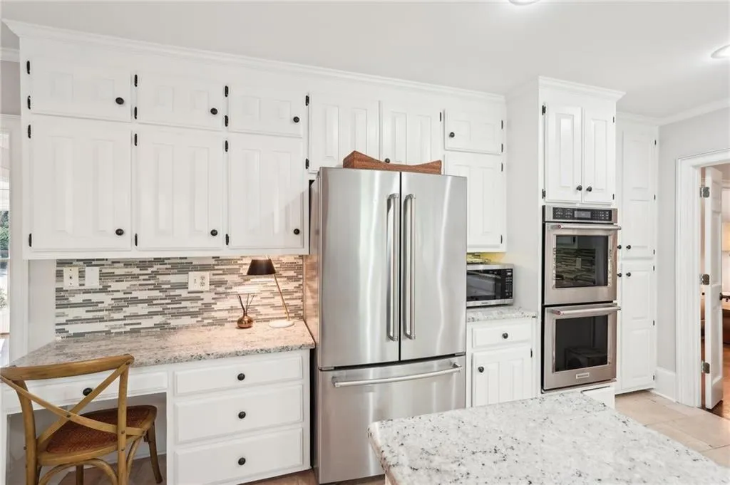 345 Crosstree Lane, Atlanta, Georgia 30328, 5 Bedrooms Bedrooms, ,3 BathroomsBathrooms,Residential,Sold,345 Crosstree Lane,7469638