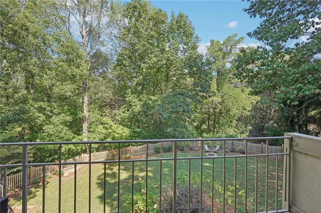 345 Crosstree Lane, Atlanta, Georgia 30328, 5 Bedrooms Bedrooms, ,3 BathroomsBathrooms,Residential,Sold,345 Crosstree Lane,7469638