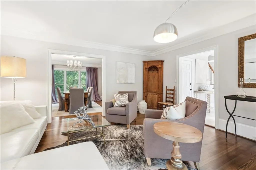 345 Crosstree Lane, Atlanta, Georgia 30328, 5 Bedrooms Bedrooms, ,3 BathroomsBathrooms,Residential,Sold,345 Crosstree Lane,7469638