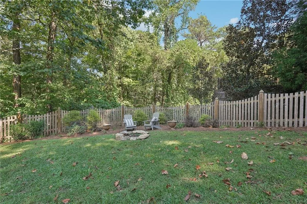345 Crosstree Lane, Atlanta, Georgia 30328, 5 Bedrooms Bedrooms, ,3 BathroomsBathrooms,Residential,Sold,345 Crosstree Lane,7469638