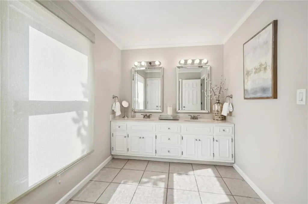 345 Crosstree Lane, Atlanta, Georgia 30328, 5 Bedrooms Bedrooms, ,3 BathroomsBathrooms,Residential,Sold,345 Crosstree Lane,7469638