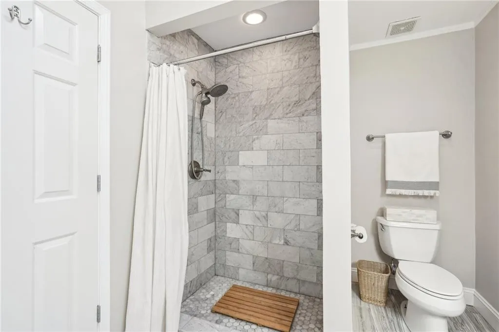 345 Crosstree Lane, Atlanta, Georgia 30328, 5 Bedrooms Bedrooms, ,3 BathroomsBathrooms,Residential,Sold,345 Crosstree Lane,7469638