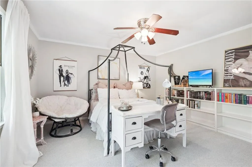 345 Crosstree Lane, Atlanta, Georgia 30328, 5 Bedrooms Bedrooms, ,3 BathroomsBathrooms,Residential,Sold,345 Crosstree Lane,7469638