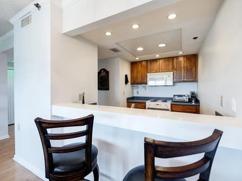 1130 Piedmont Avenue Ne Unit 1410, Atlanta, Georgia 30309, 2 Bedrooms Bedrooms, ,2 BathroomsBathrooms,Residential,Sold,1130 Piedmont Avenue Ne Unit 1410,6553723