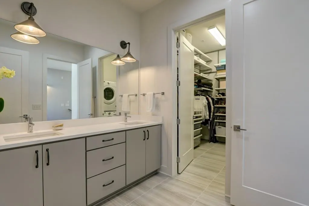 6738 Cadence Boulevard Unit 64, Sandy Springs, Georgia 30328, 1 Bedroom Bedrooms, ,1 BathroomBathrooms,Residential,Sold,6738 Cadence Boulevard Unit 64,6828232